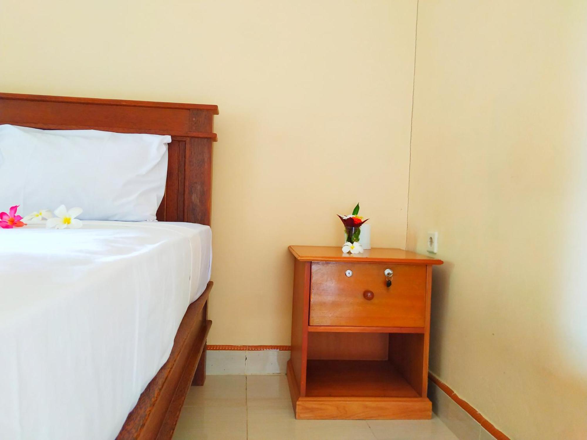 Asih Homestay เปมูเตรัน ภายนอก รูปภาพ